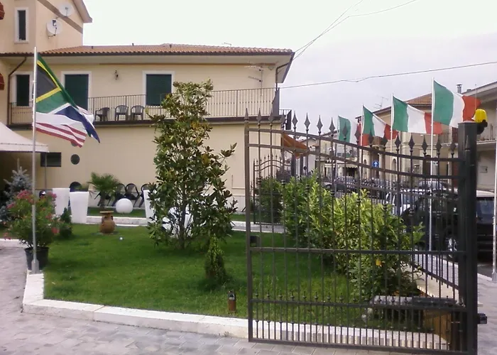 ホテル De Meis Capistrello